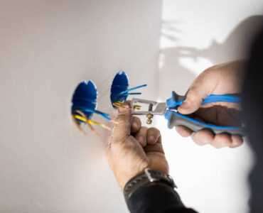 Professional Electrician Job